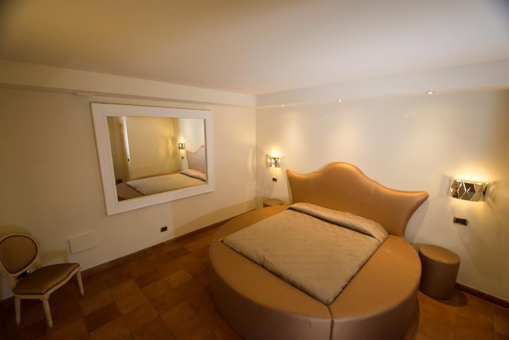 Hotel Quadrifoglio by Mancini Roma Habitación foto